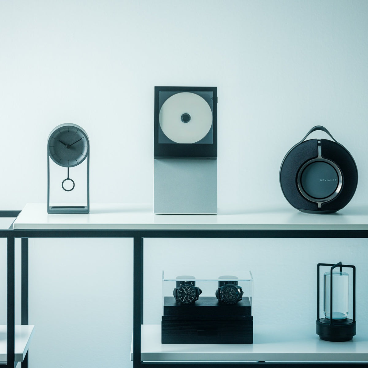 Elevate Stand (for CD Cover/Jacket Player)