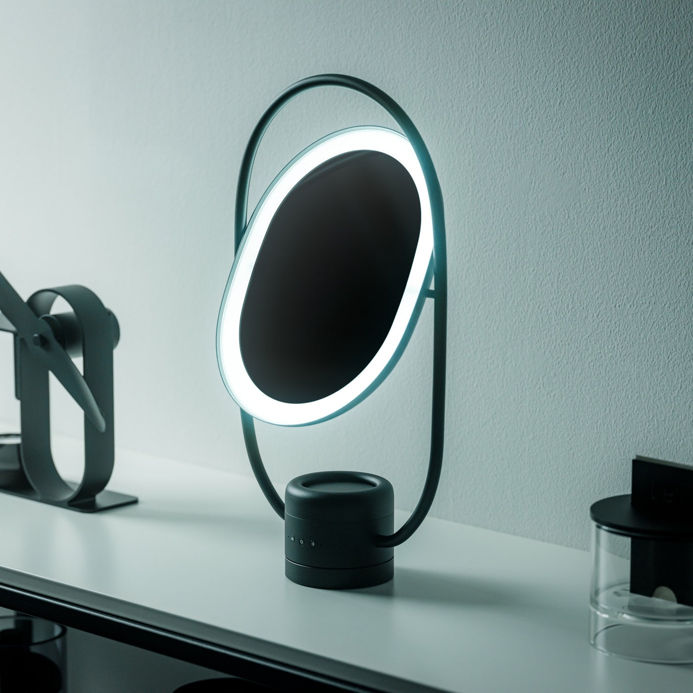 3-in-1 Luminous Mirror Diffuser – Yanko Design Select