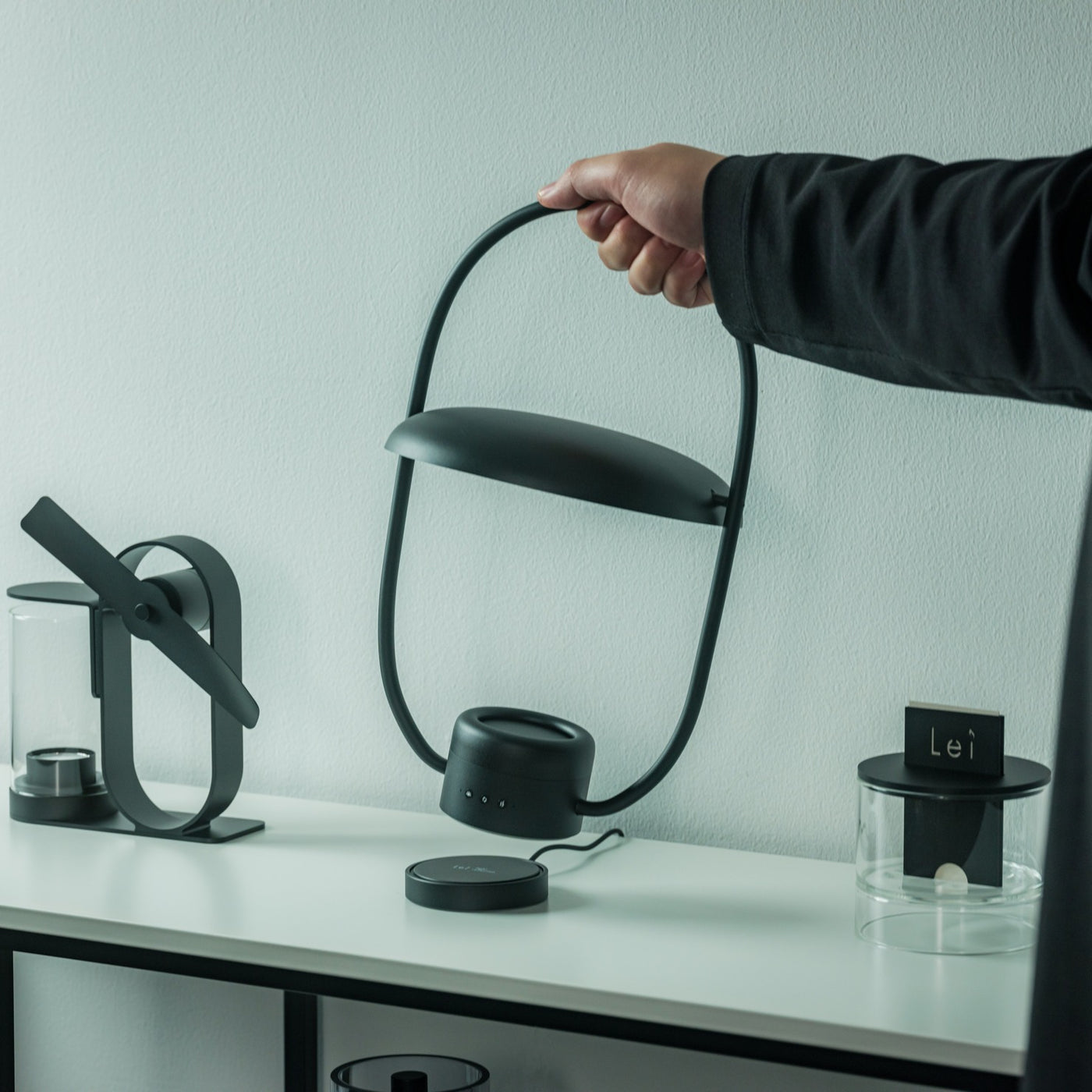 3-in-1 Luminous Mirror Diffuser – Yanko Design Select