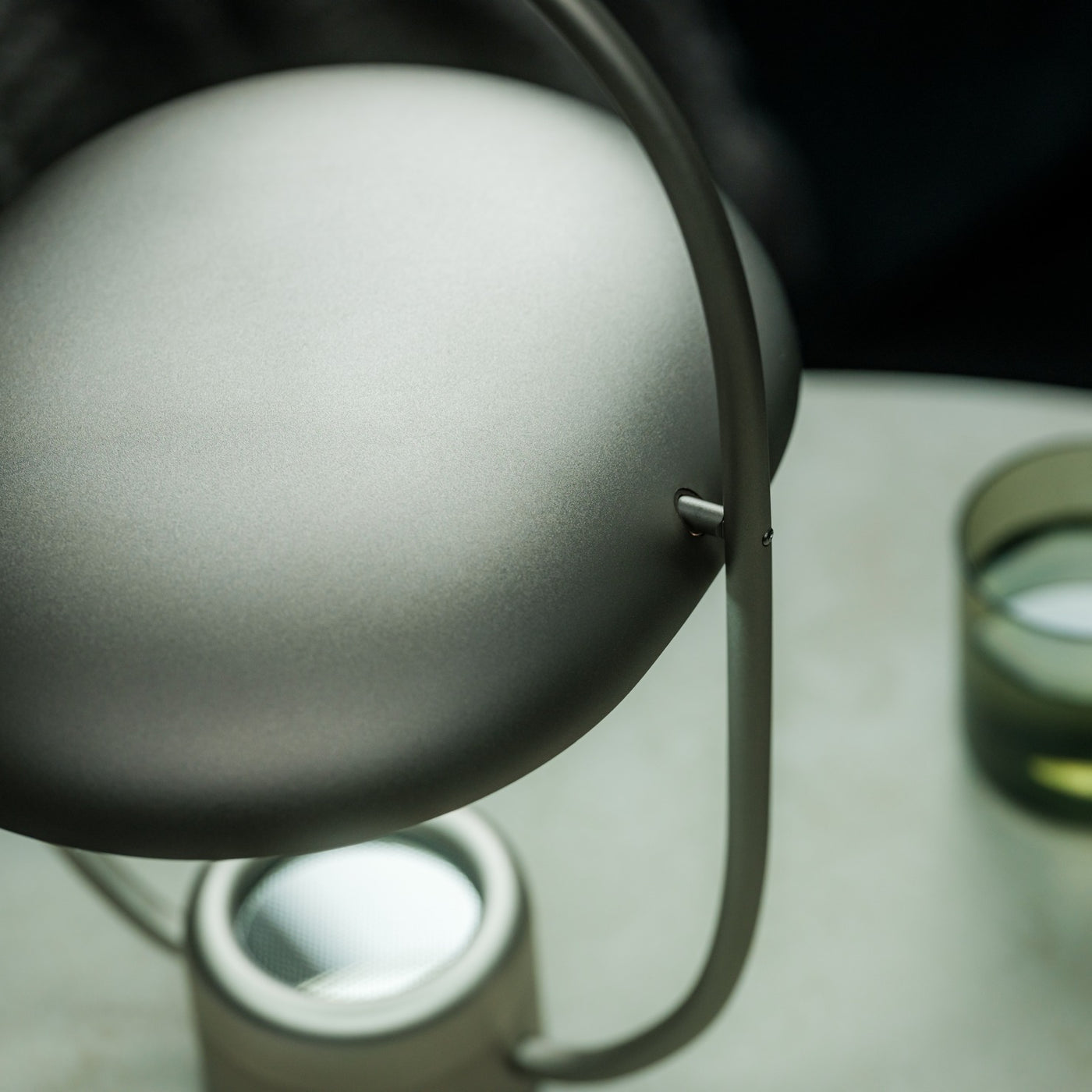 3-in-1 Luminous Mirror Diffuser – Yanko Design Select