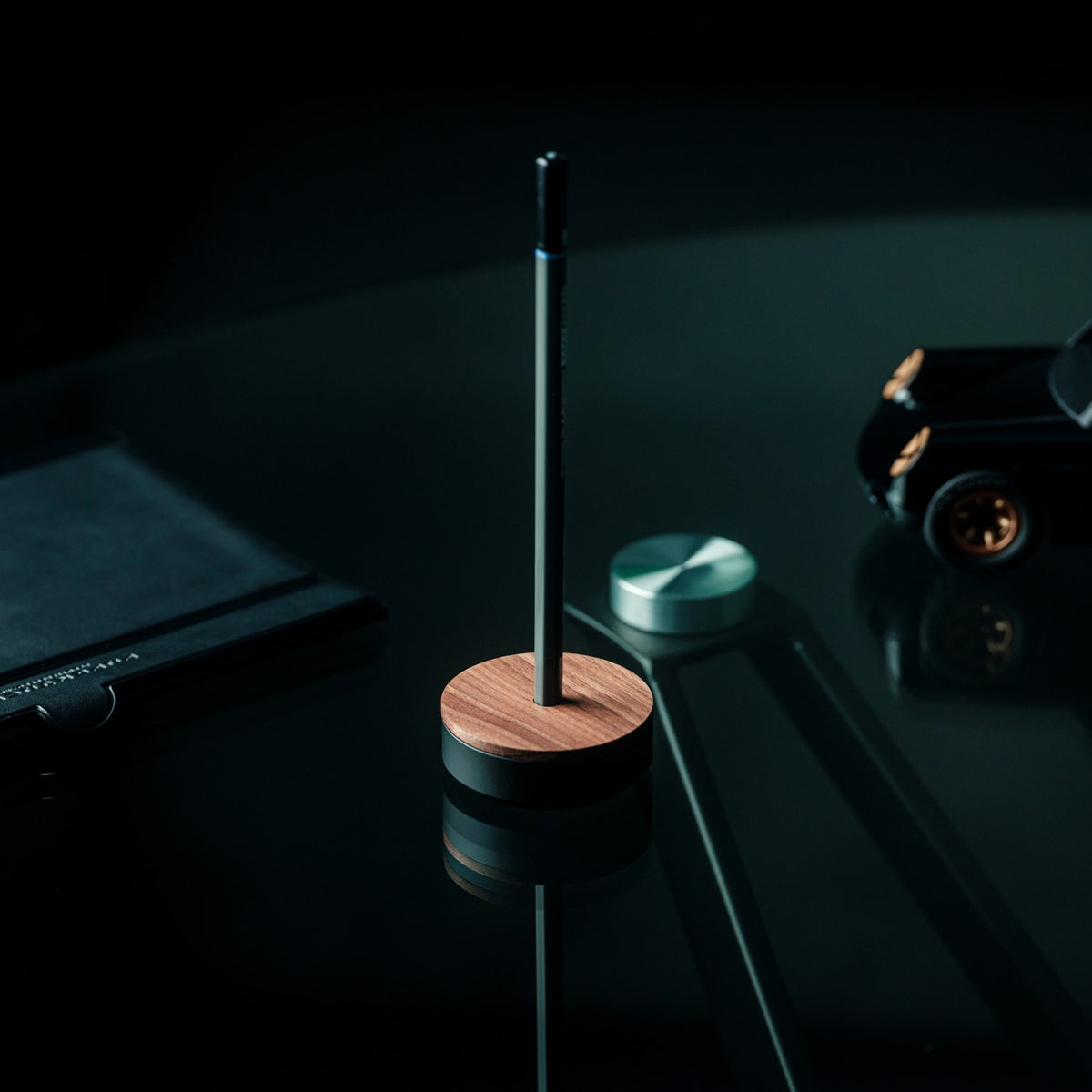 Quick Access Pencil Sharpener Stand – Yanko Design Select