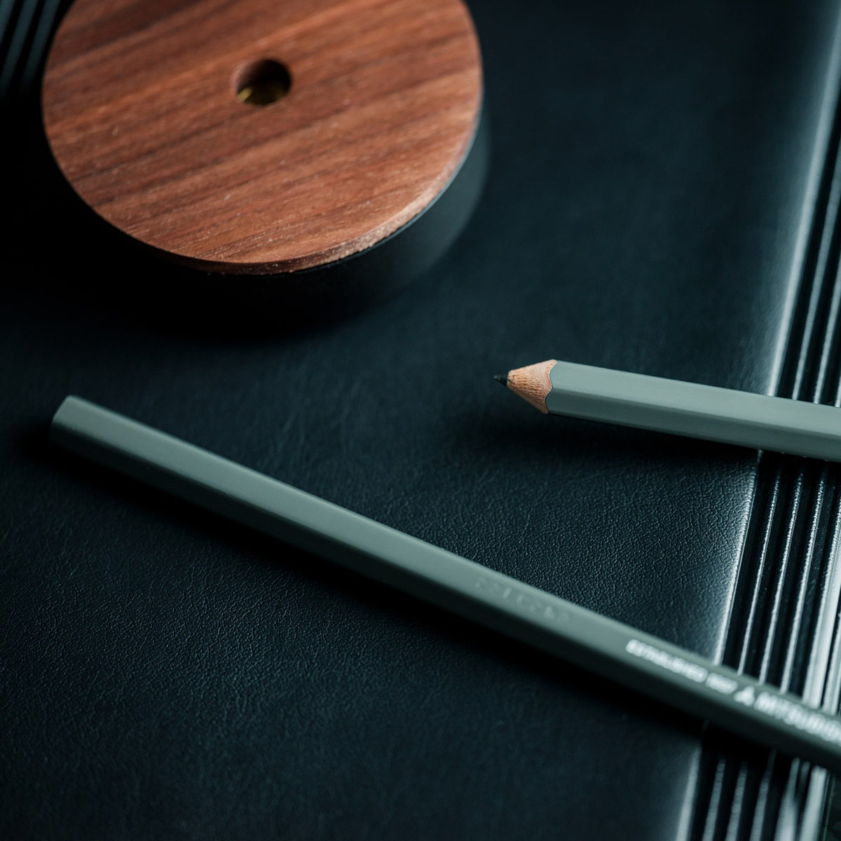 Quick Access Pencil Sharpener Stand – Yanko Design Select