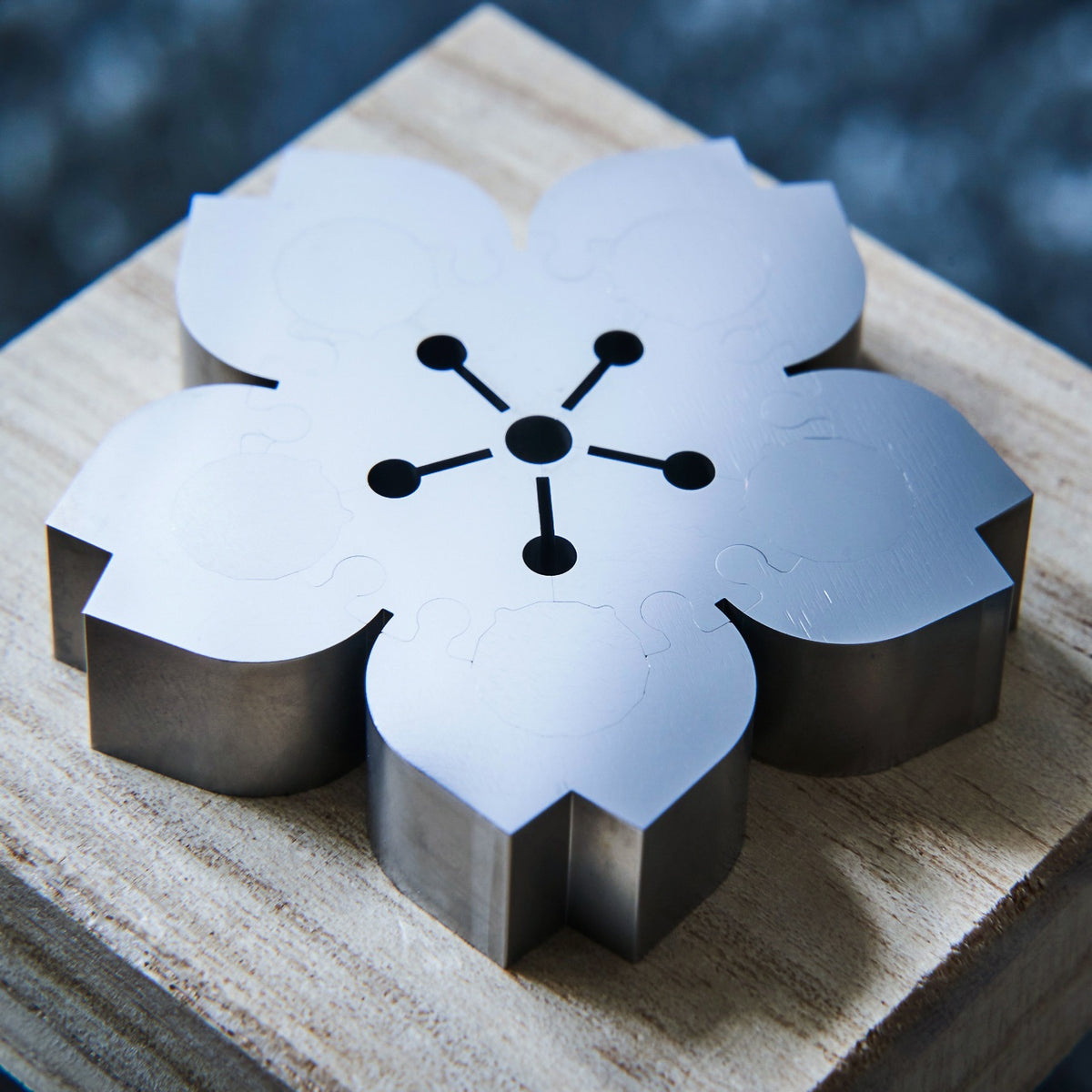 Precision Sakura Metal Puzzle