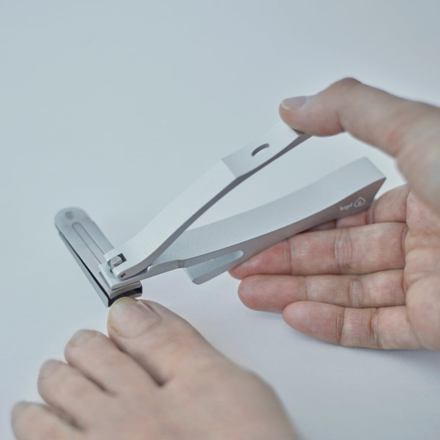 Rotating Nail Clipper